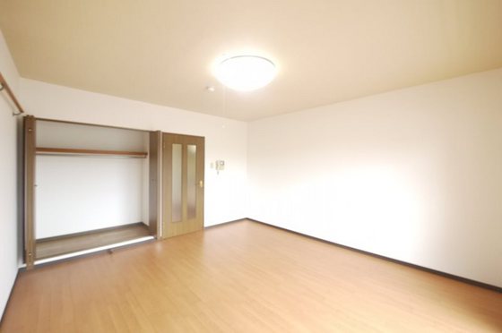 スーリール平田