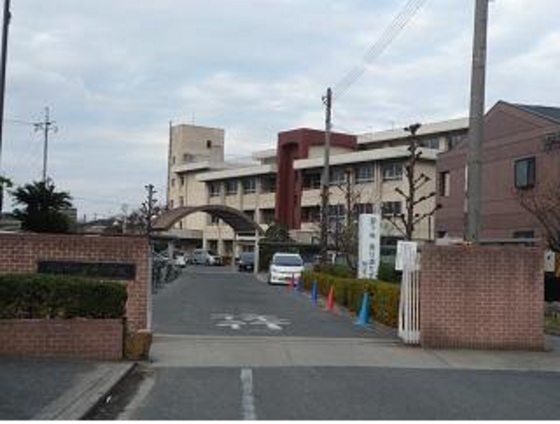 スーリール平田