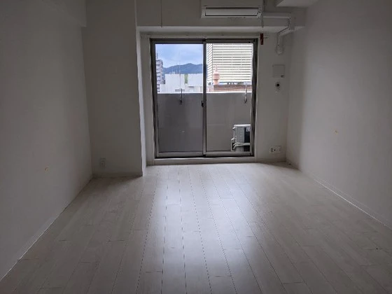 ラフィーネ本川