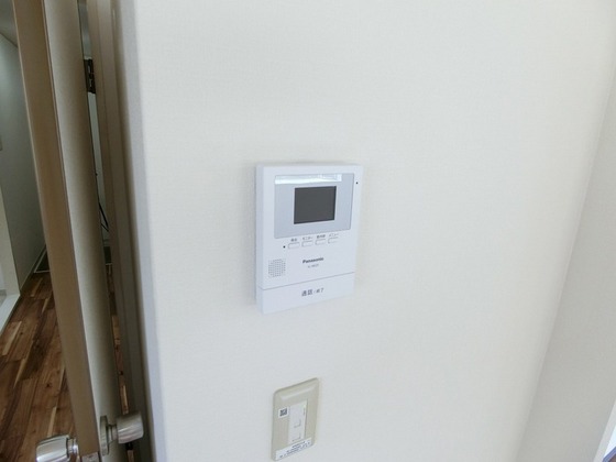 レヂデンス岡田 A