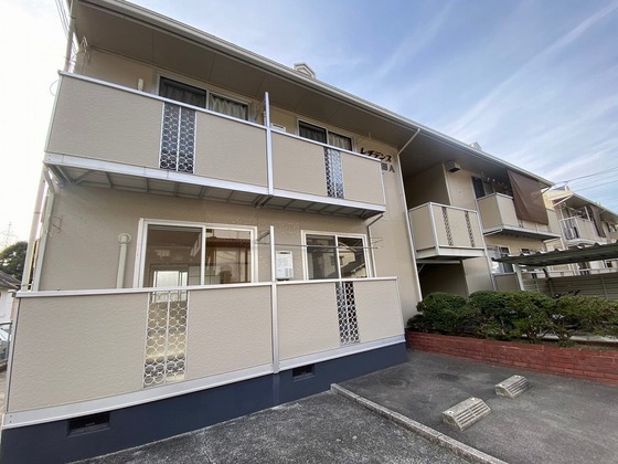 レヂデンス岡田 A