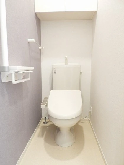 プラシード鶴江