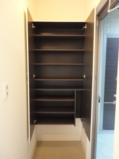 グランシャリオ B棟