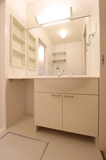 グランシャリオ B棟