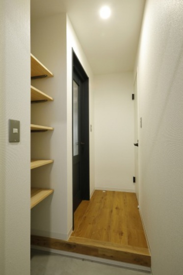 リノリノアパートメント舟入南