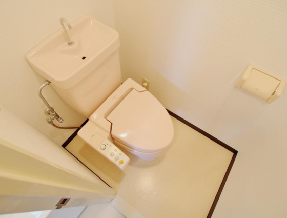 プレジール堀越