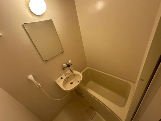 レオパレスジュネスEBA