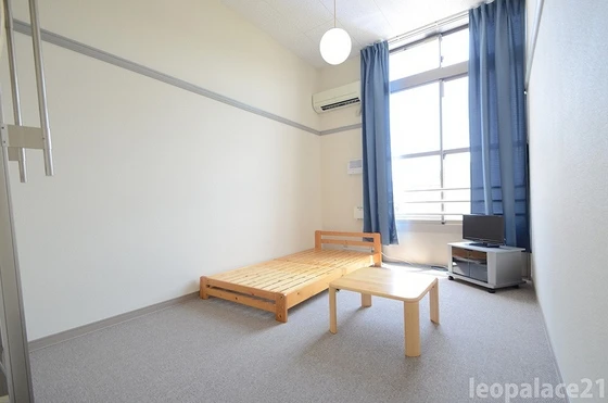 レオパレスジュネスEBA