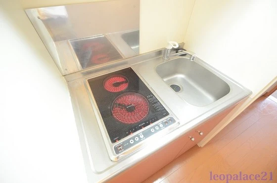 レオパレスジュネスEBA