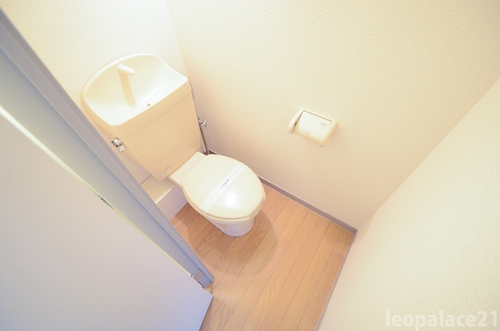 レオパレスジュネスEBA