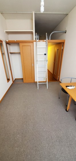 レオパレスメルベーユ