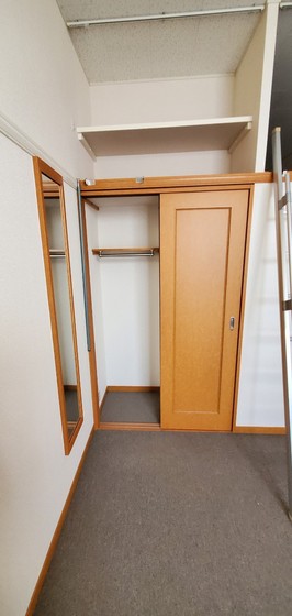 レオパレスメルベーユ