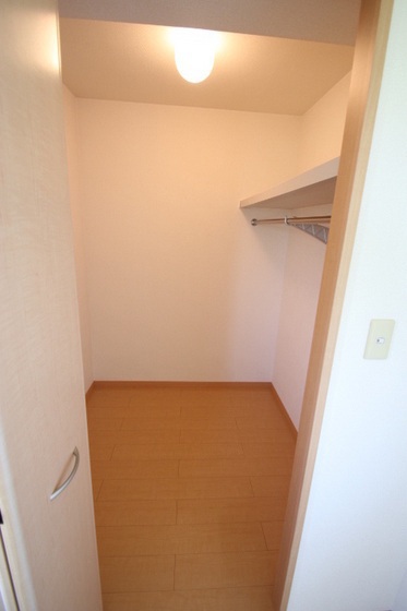 エスポワールえなみ B棟