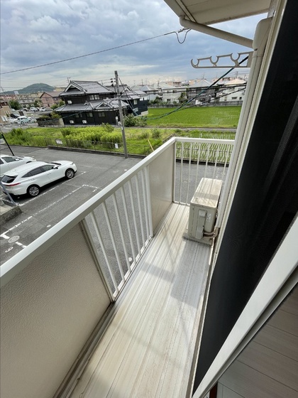 クレールシャトー吉田 A棟