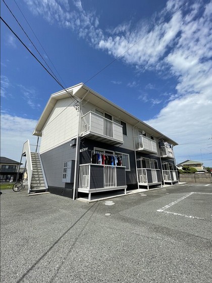 クレールシャトー吉田 A棟