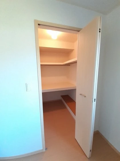 サンファミール西辛川