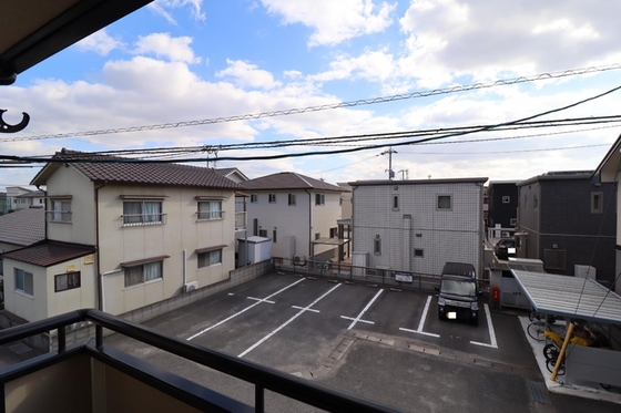 ビューラー福泊 A棟