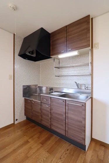 ビューラー福泊 A棟