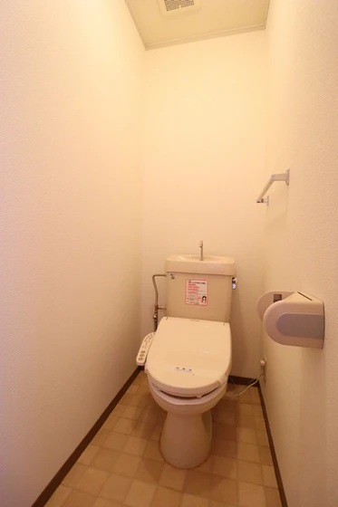 ビューラー福泊 A棟