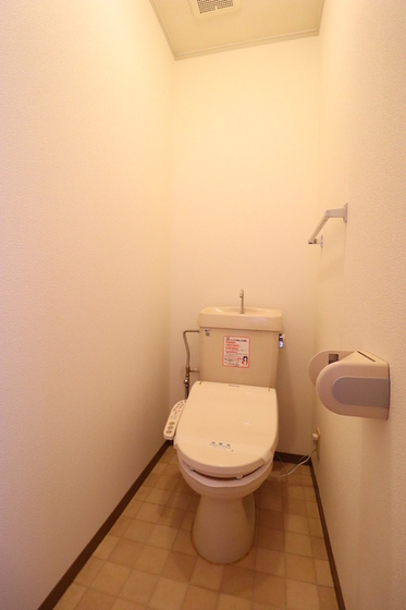 ビューラー福泊 A棟