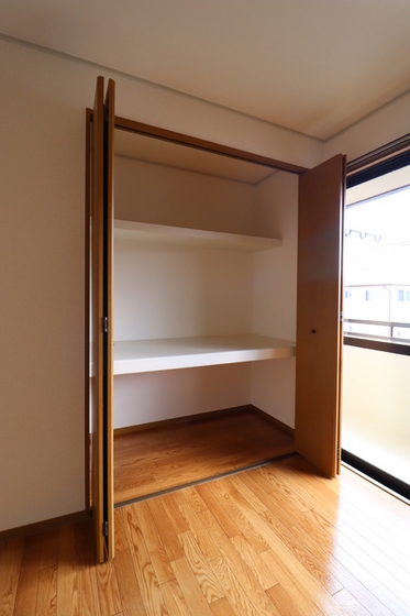 ビューラー福泊 A棟