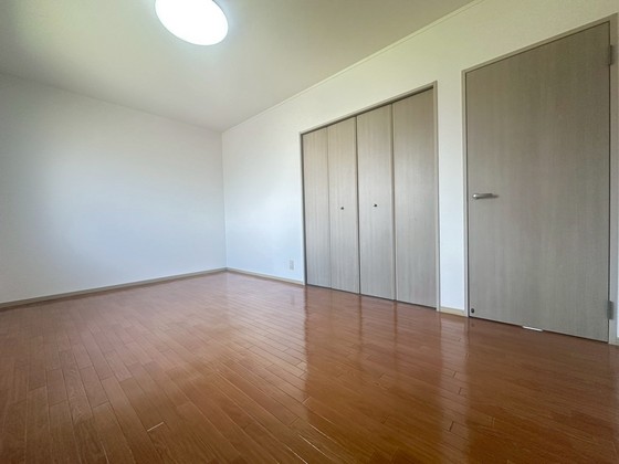 スターライト中央 A棟