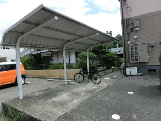 スターライト中央 A棟