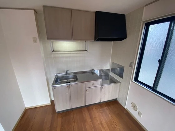 スターライト中央 B棟