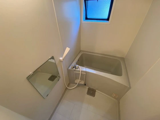 スターライト中央 B棟