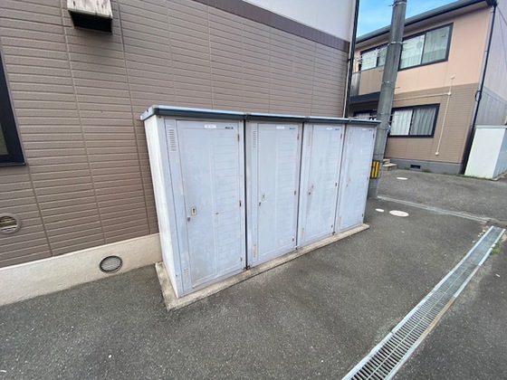 スターライト中央 B棟