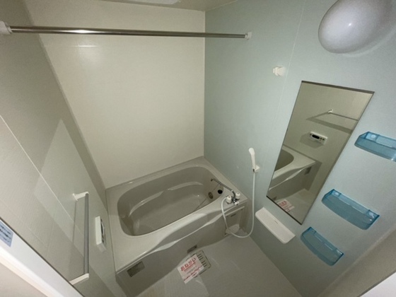 ウィステリアガーデン C