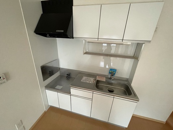 ウィステリアガーデン C