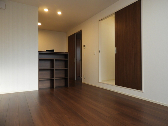 D-room浜野南 B棟