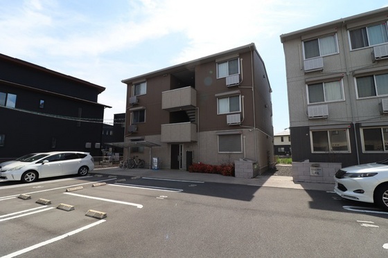 D-room浜野南 B棟