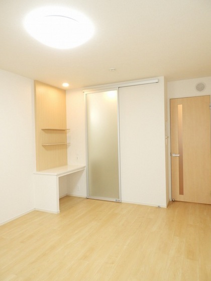 ジェイドイースト