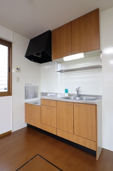 レフィナード A棟