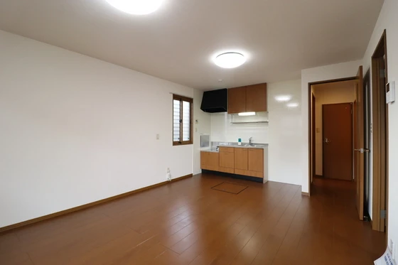 レフィナード A棟