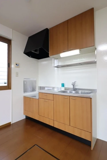 レフィナード A棟