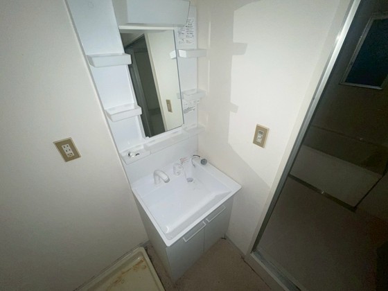 コーポラスウエキ