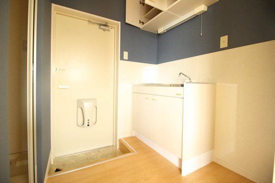 レジデンス伊島B棟