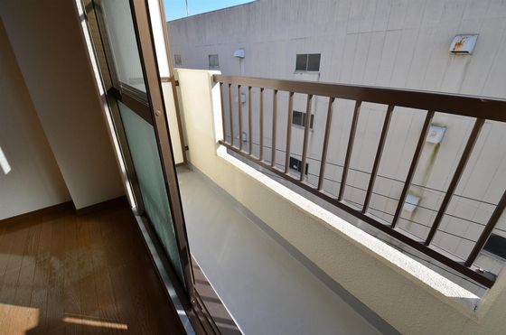 メゾン・ド・ベルプレⅡ号館