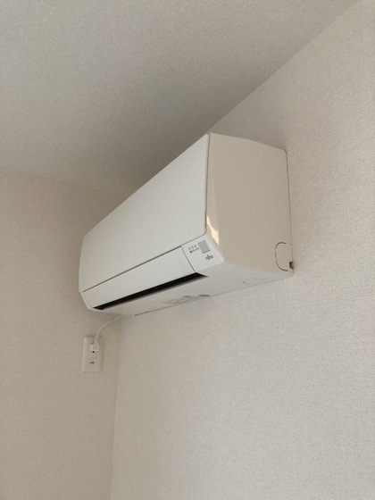 アヴィーロード今保 A棟