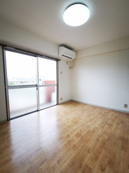 リトルハイム神田