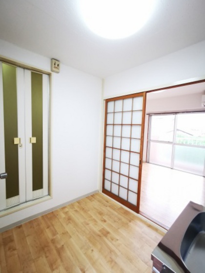 リトルハイム神田