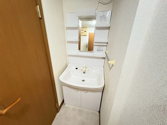 メープル焼山 C