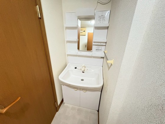 メープル焼山 C