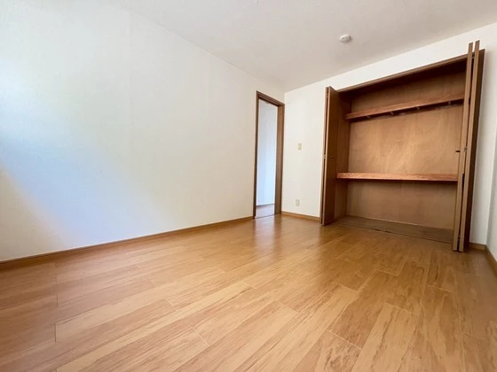 メープル焼山 C