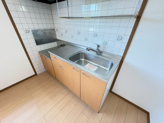 メープル焼山 C