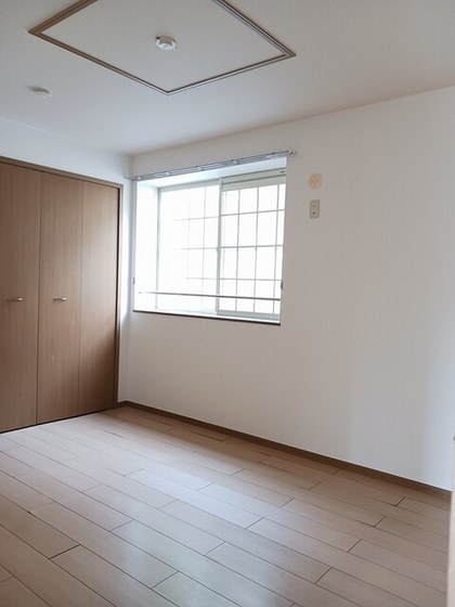 メープル焼山 C