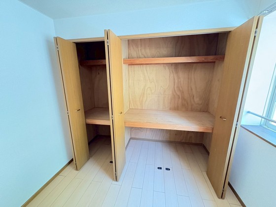 メープル焼山 C